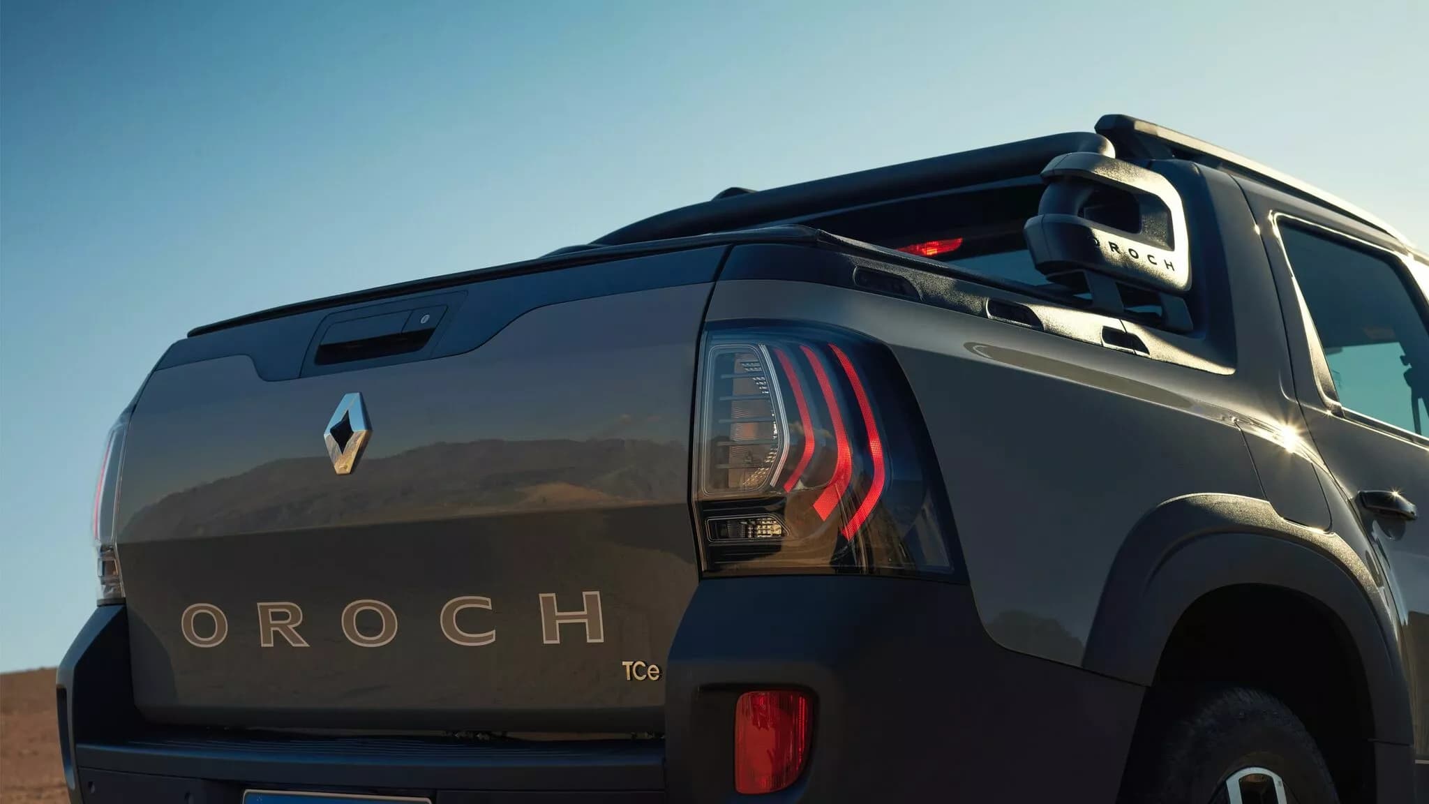 Renault Oroch Outsider2