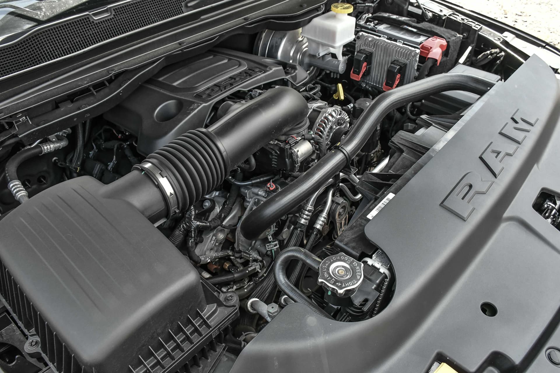 RAM HEMI V8 5.7 L– Análisis técnico, mantenimiento y fallas