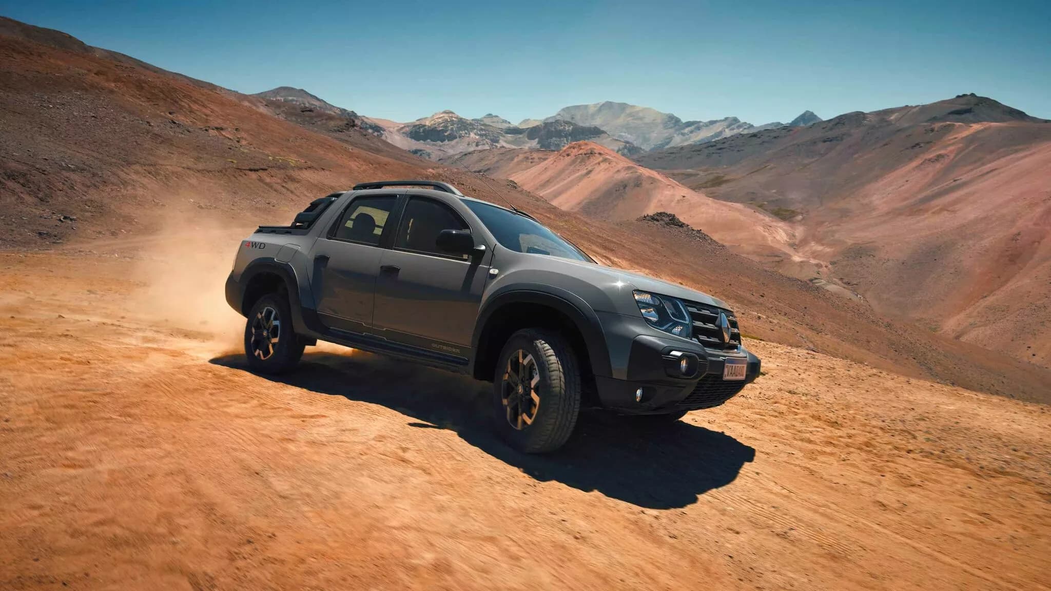 Renault Oroch Outsider5