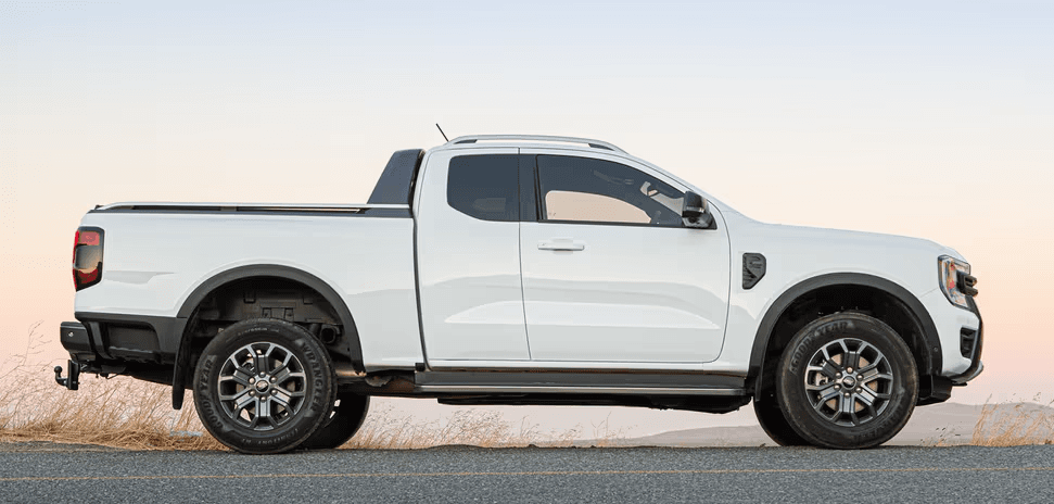 Ford Ranger cabina extendida – Ficha técnica, dimensiones y ADAS (Australia)