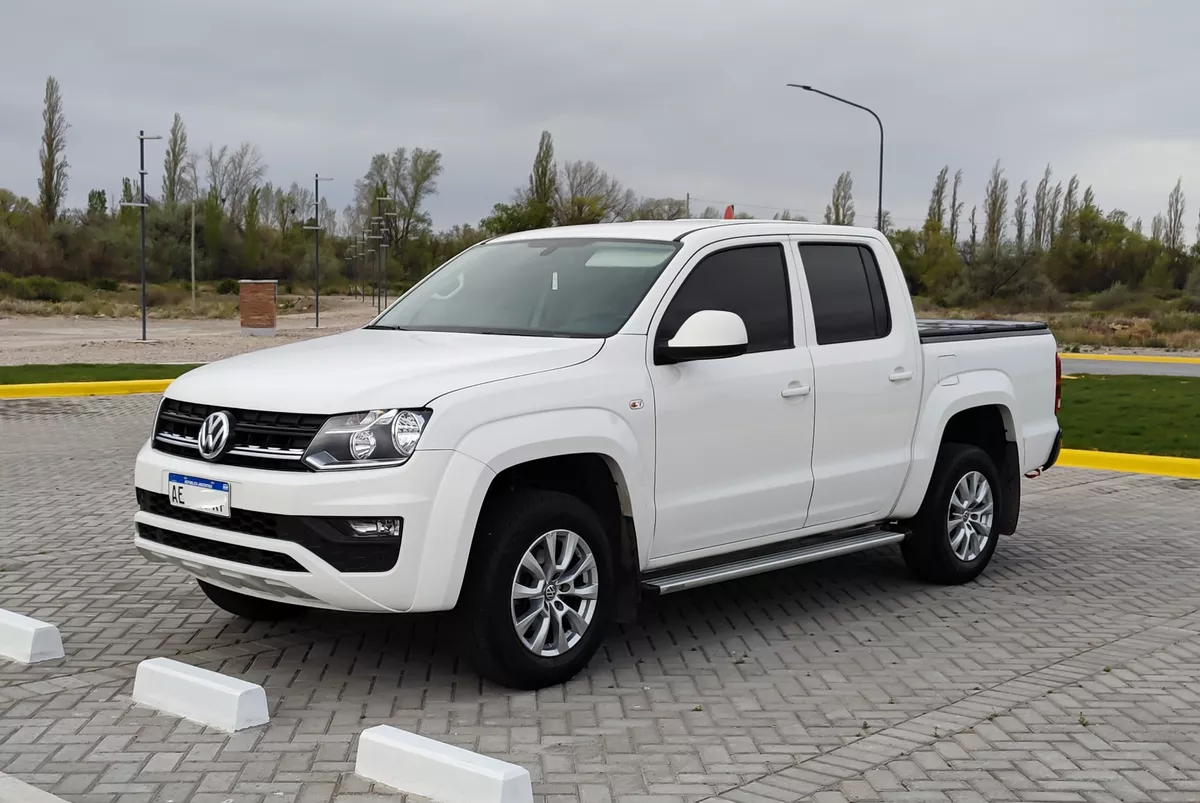 Volkswagen Amarok Comfortline 2020 CD 4x4 MT 2.0