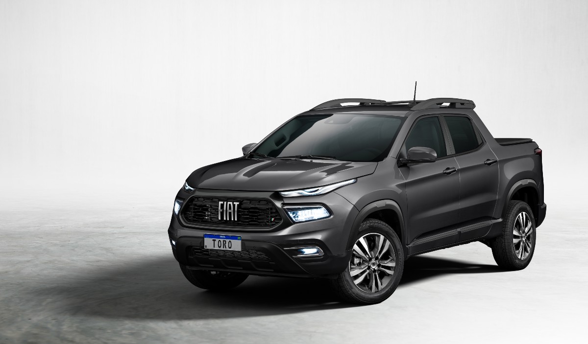 Fiat Toro Freedom 2024 CD FWD - Delantera AT 1.7